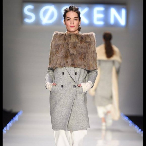 Bridal Shrug Stole Fall Winter Holiday Party Black Tie Wedding Sosken NEW $365 - Picture 1 of 16